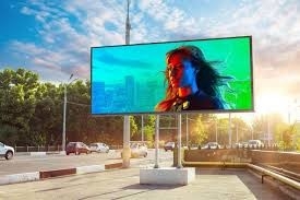 marketing-staff-malefemale-advertising-outdoor-big-0